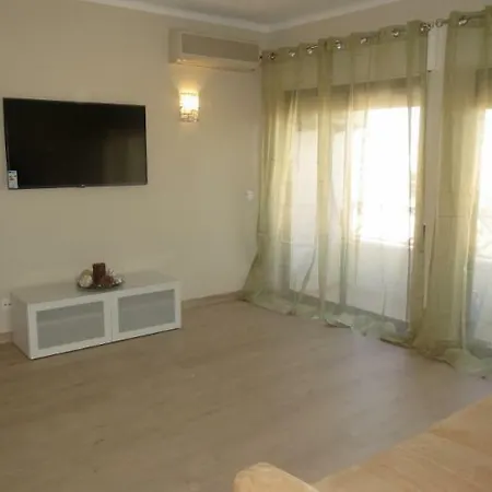 Апартаменти Praia Da Rocha | Condominio Vila Rosa *